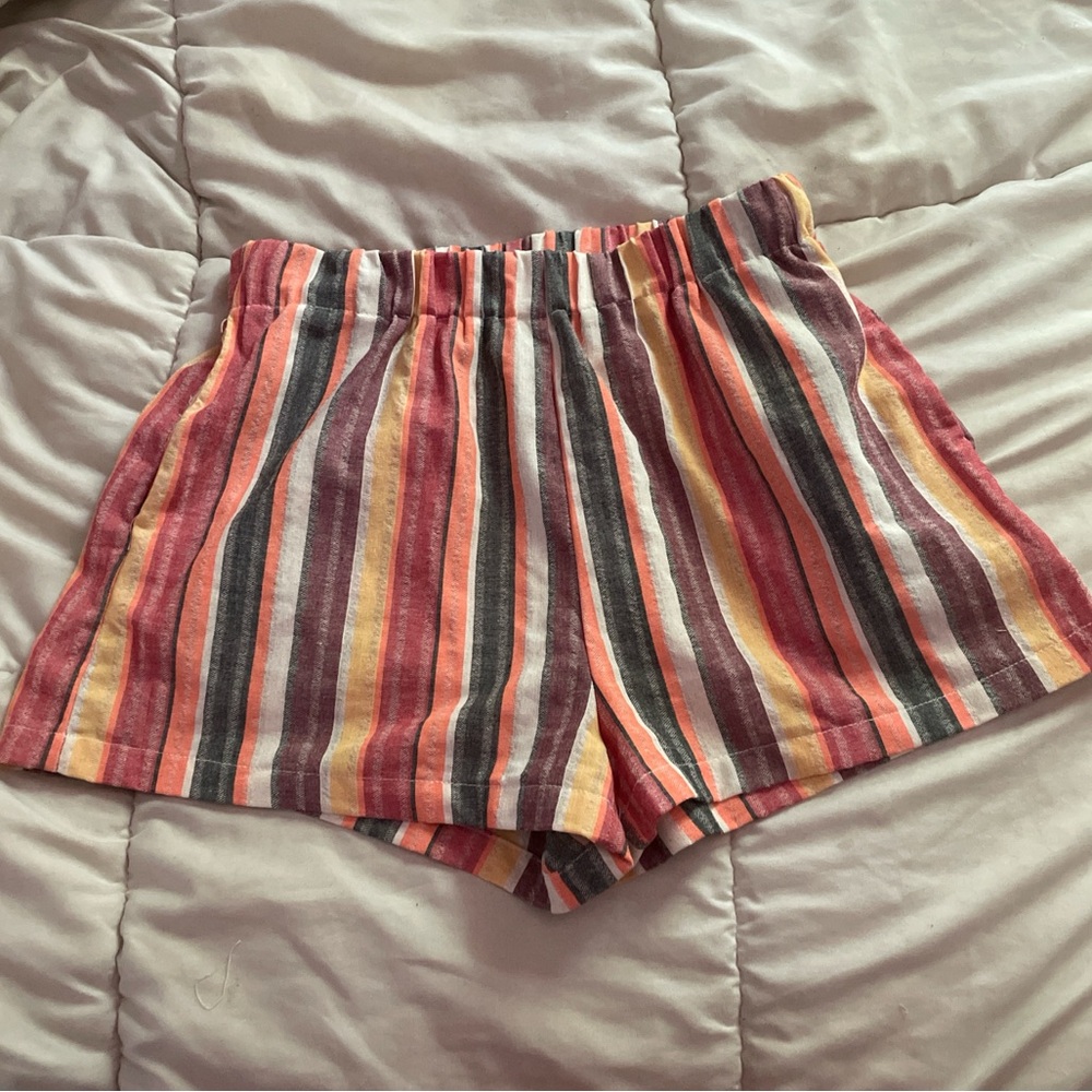 Striped shorts!